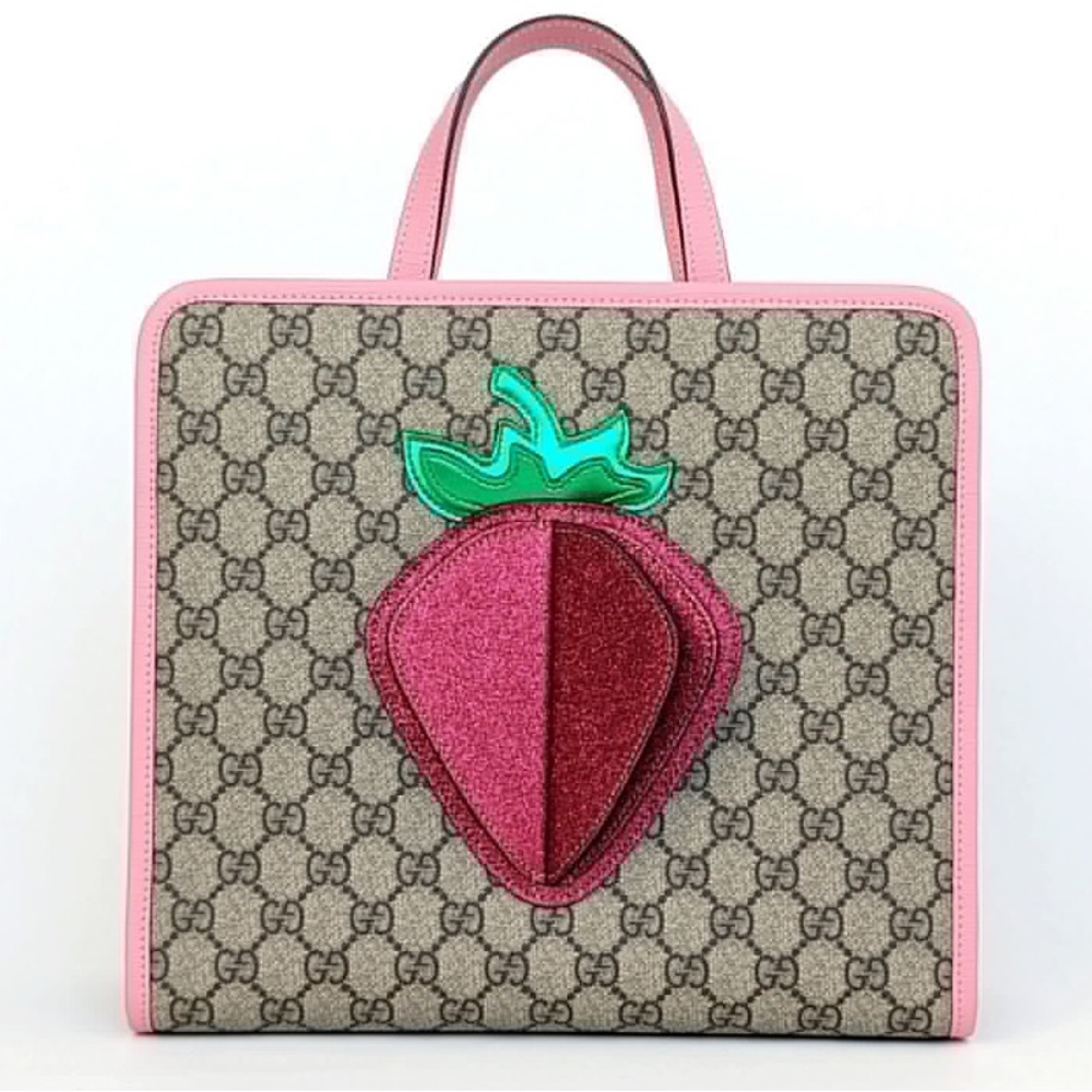 Gucci Supreme Canvas Strawberry bag NWT